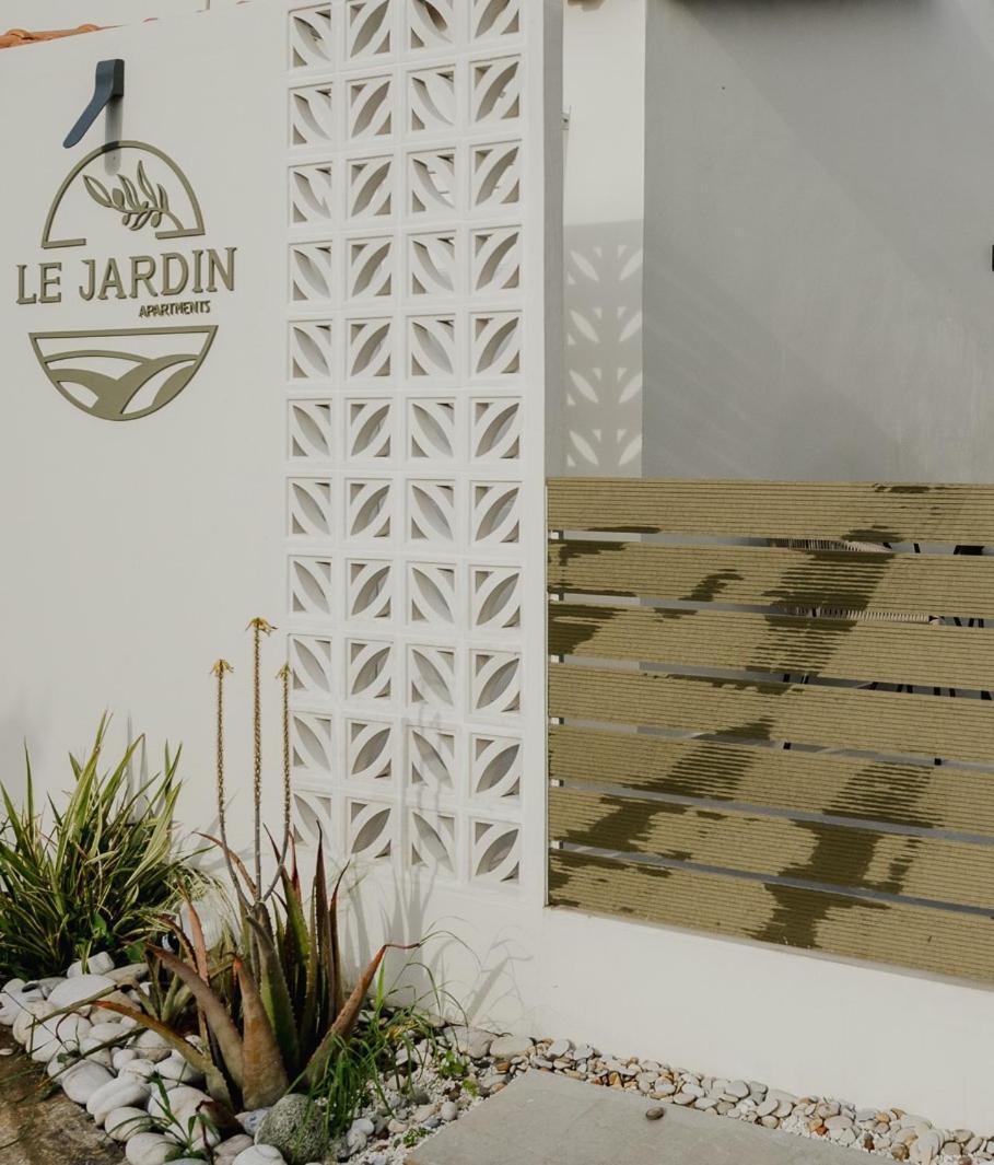 Le Jardin Apartments Kampos Marathokampou Exteriér fotografie