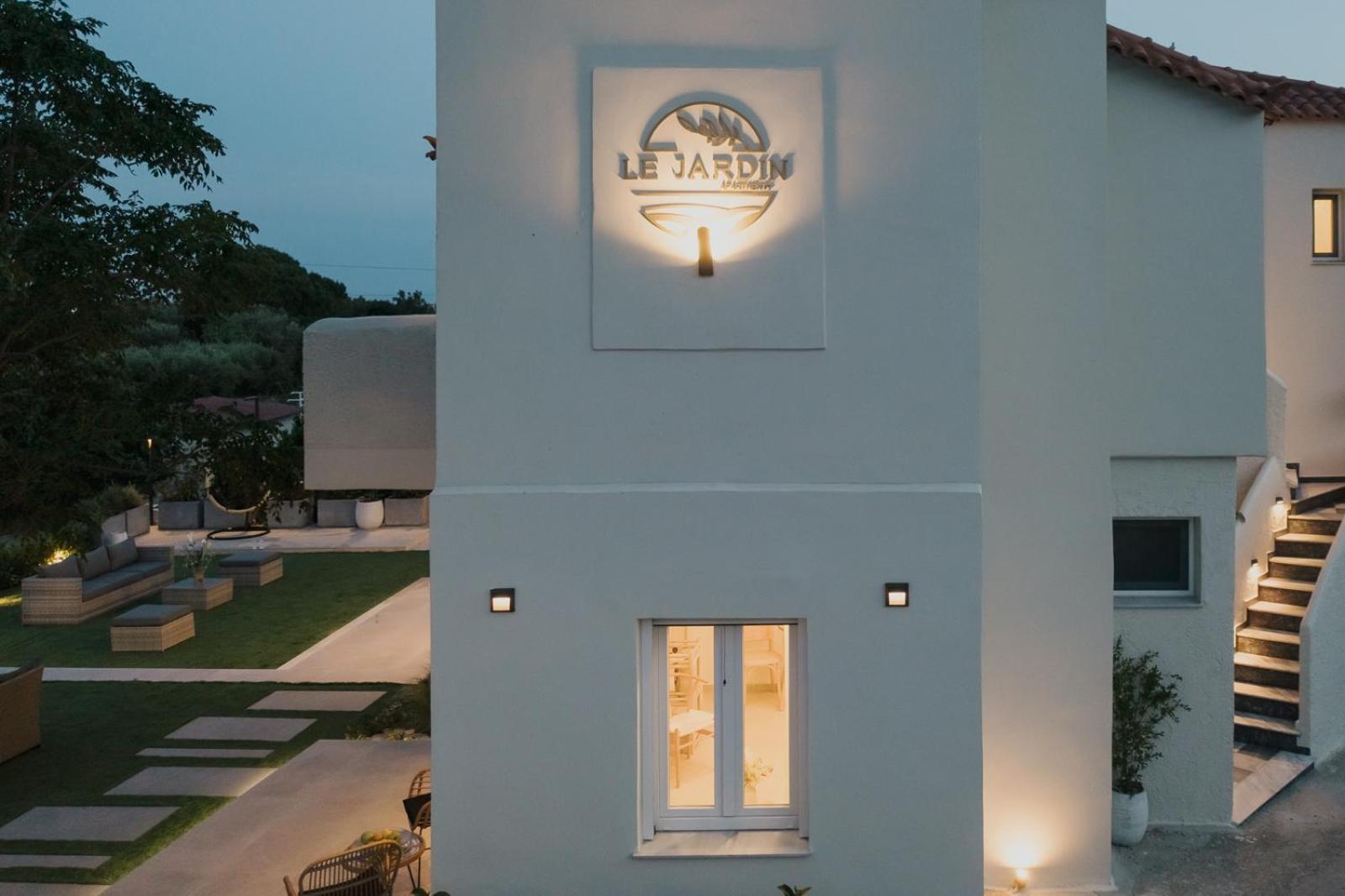 Le Jardin Apartments Kampos Marathokampou Exteriér fotografie