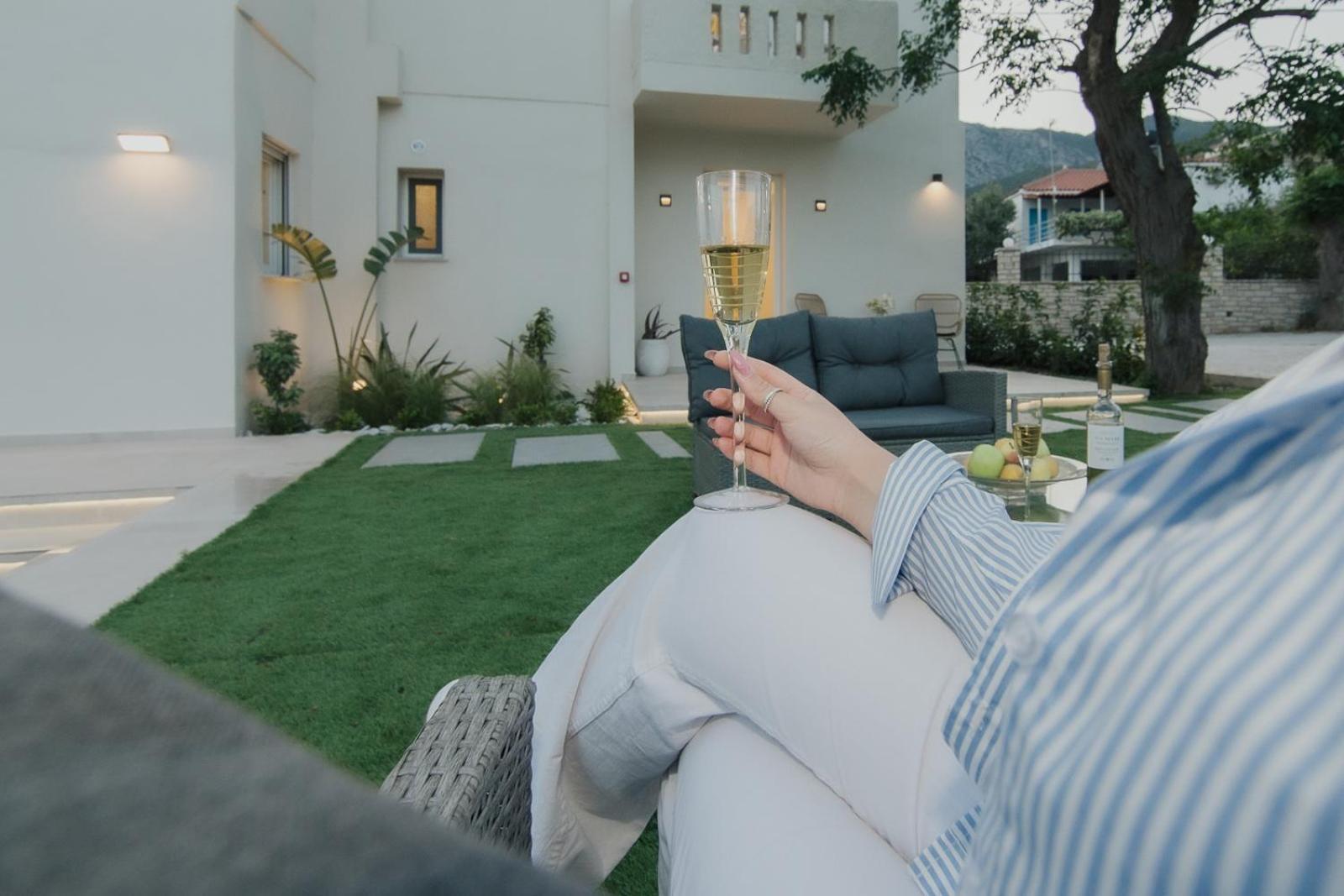 Le Jardin Apartments Kampos Marathokampou Exteriér fotografie